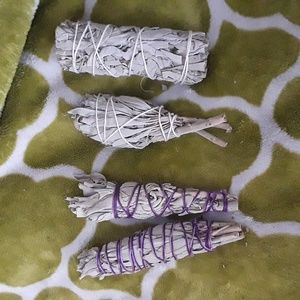 4 white sage smudges